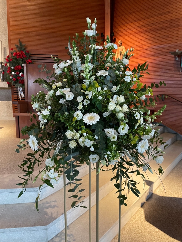 Pedestal arrangement