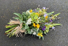 Spring flower tied sheaf